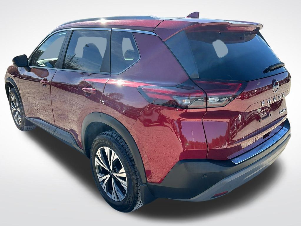 2022 Nissan Rogue SV 9