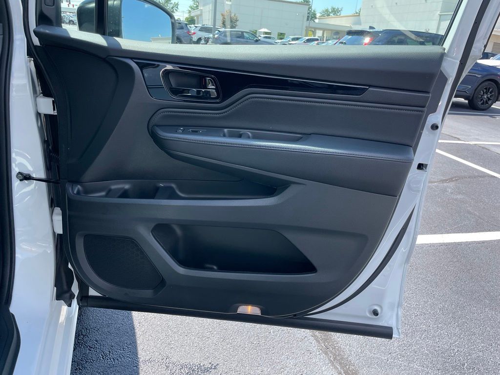 Thumbnail: 2024 Honda Odyssey - 30