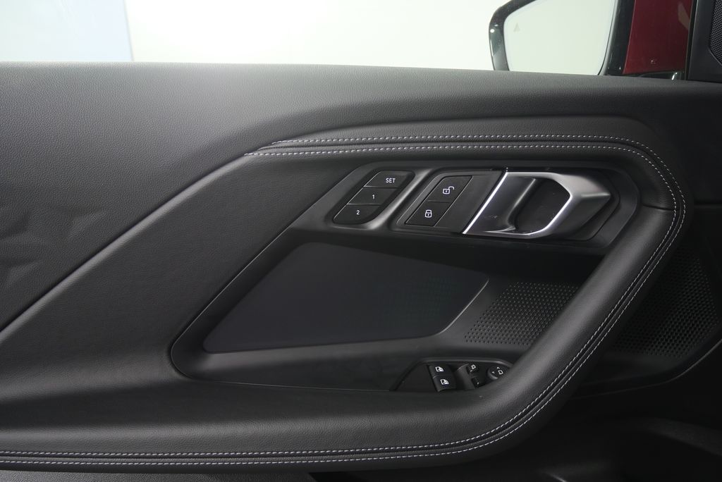 Thumbnail: 2025 BMW 2 Series - 8