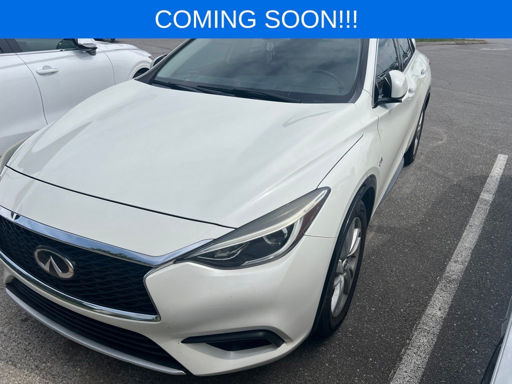 2018 INFINITI QX30 