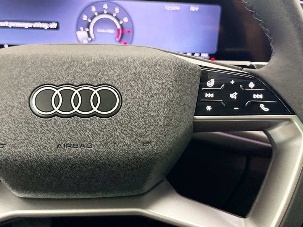 Thumbnail: 2026 Audi Q3 - 12