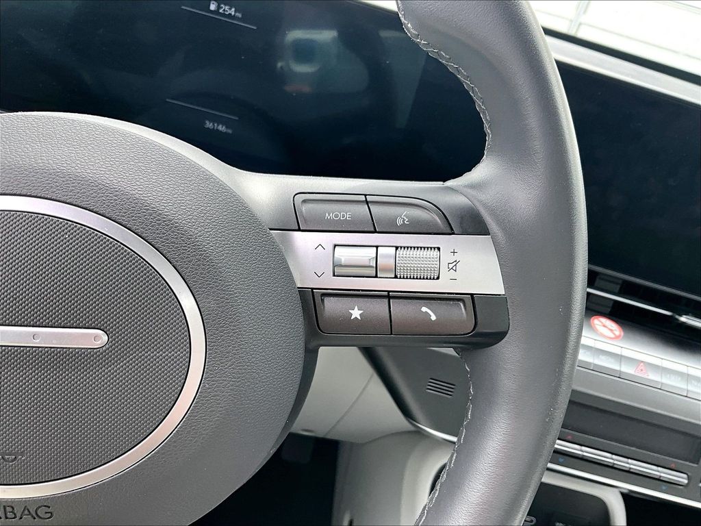 2025 Hyundai Kona — photo 23