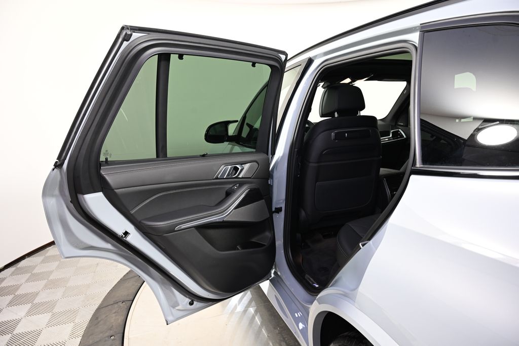 Thumbnail: 2025 BMW X5 - 24