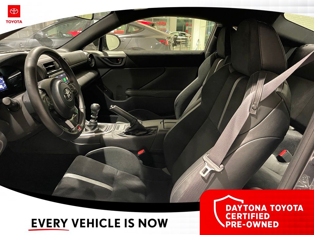 2026 Toyota GR86 Premium - Photo 10