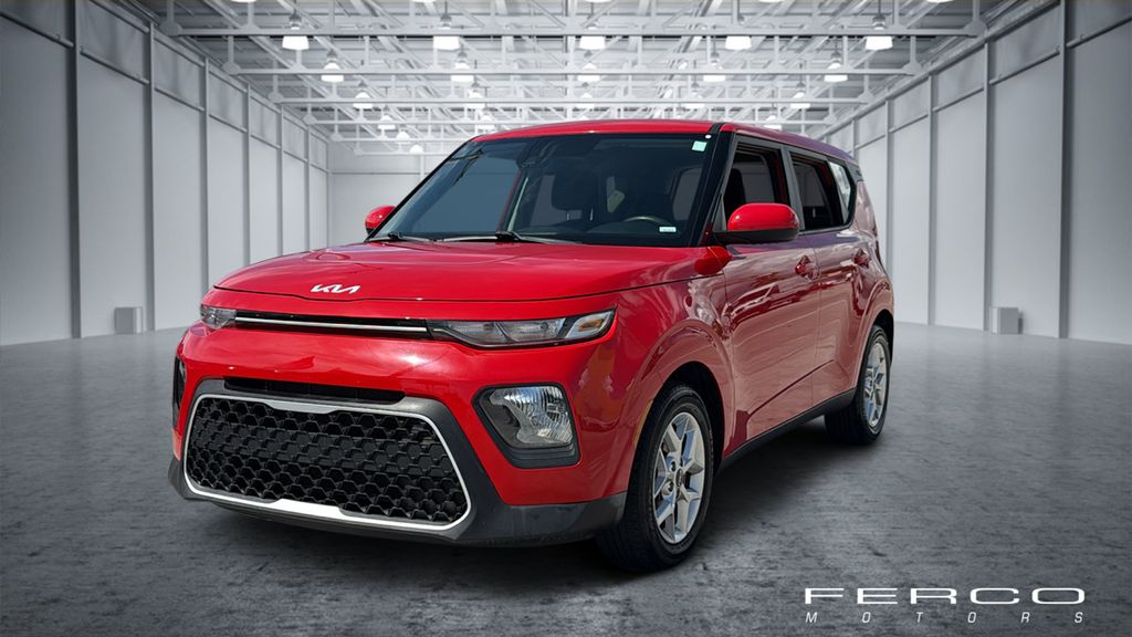 2022 Kia Soul LX 4D Hatchback - Image 1