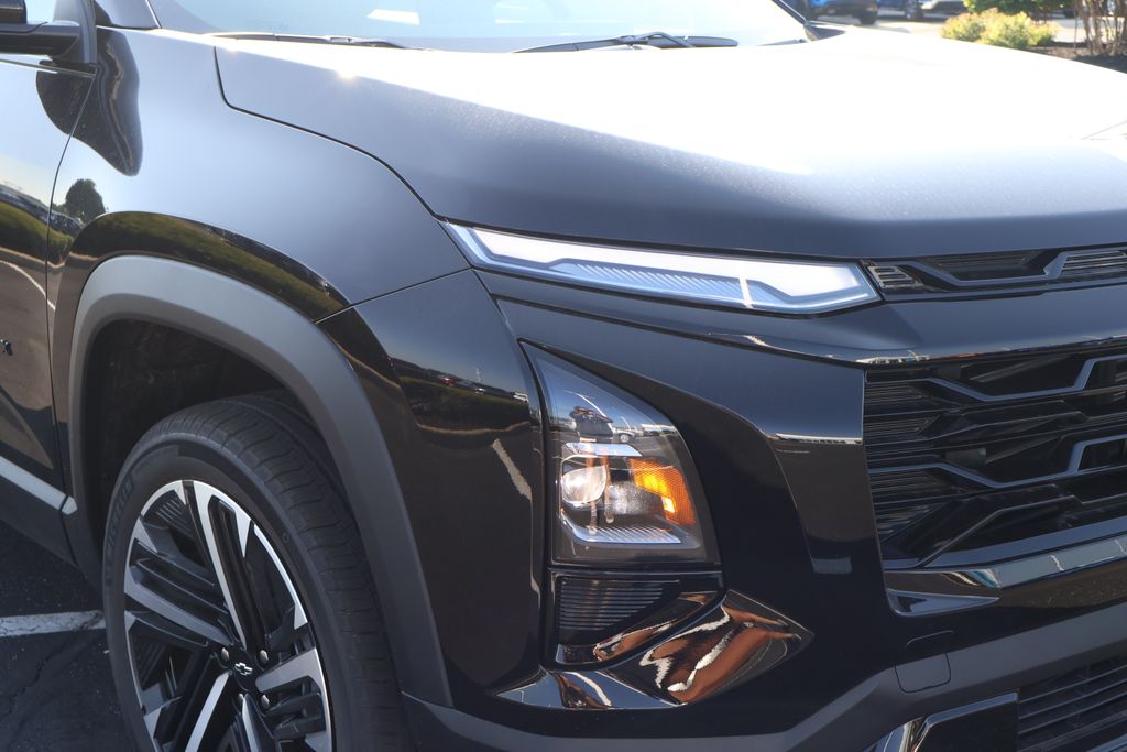 Thumbnail: 2026 Chevrolet Equinox - 3