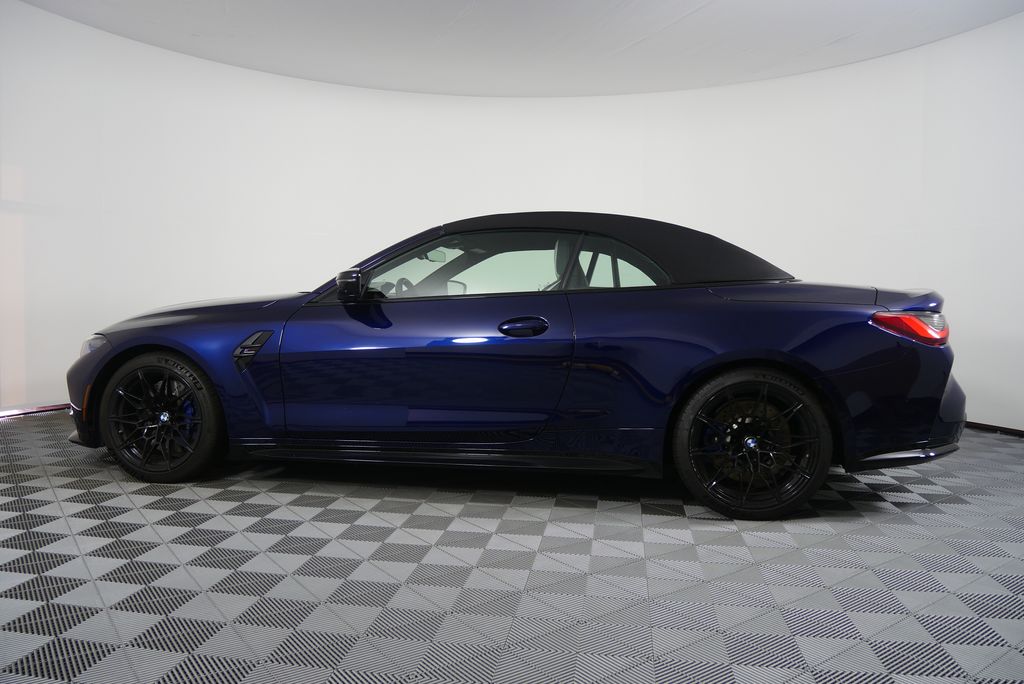 2022 BMW M4 Competition 8