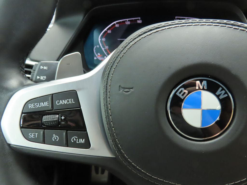 Thumbnail: 2022 BMW X7 - 11