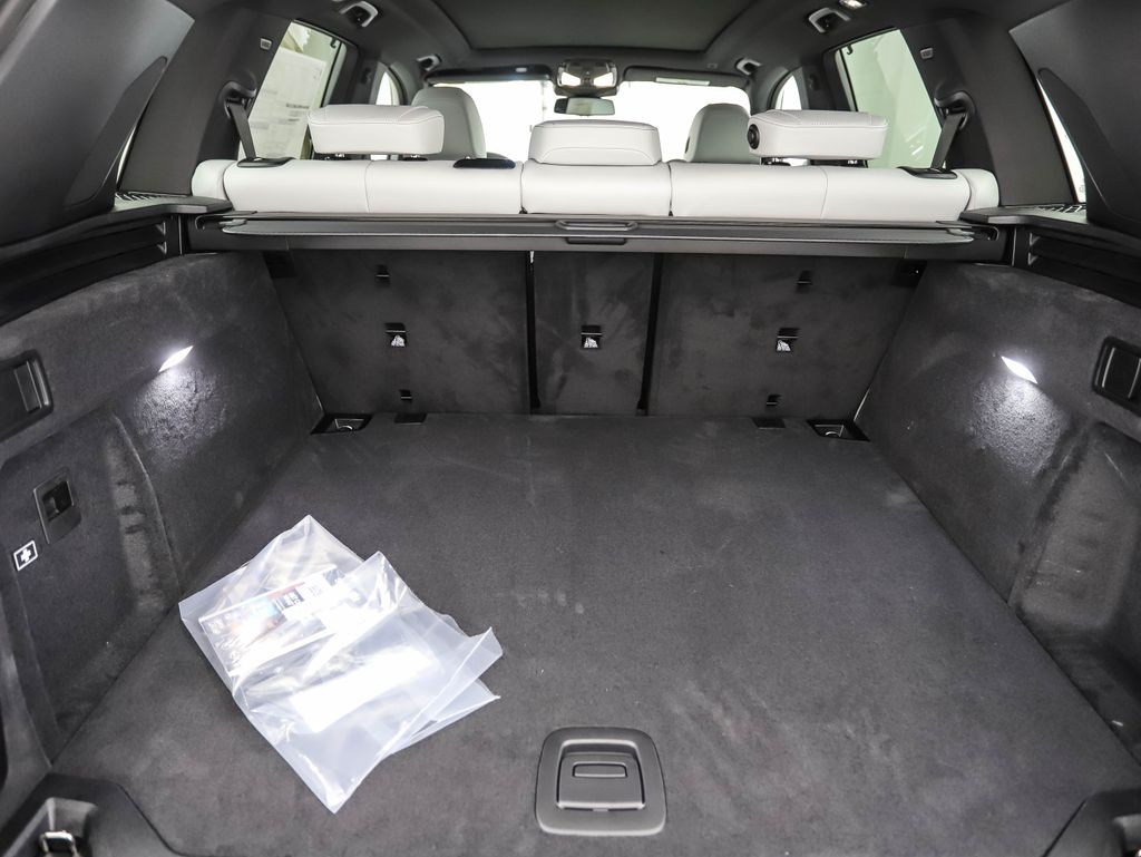 Thumbnail: 2026 BMW X5 - 24