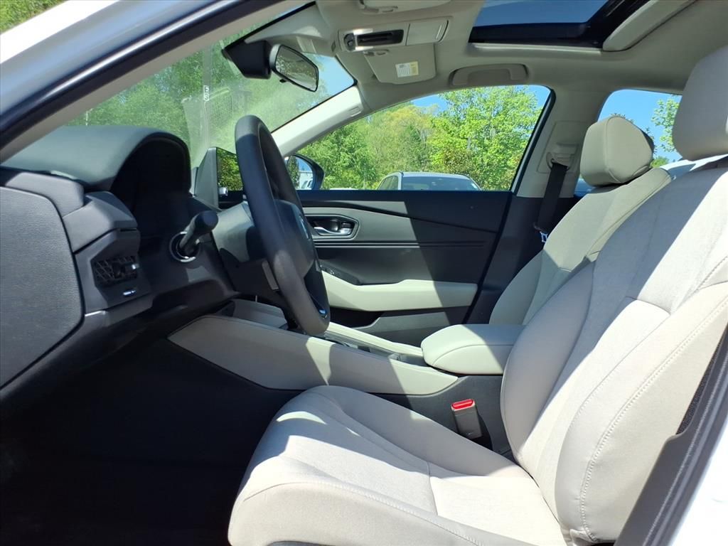 2026 Honda Accord SE - Photo 7