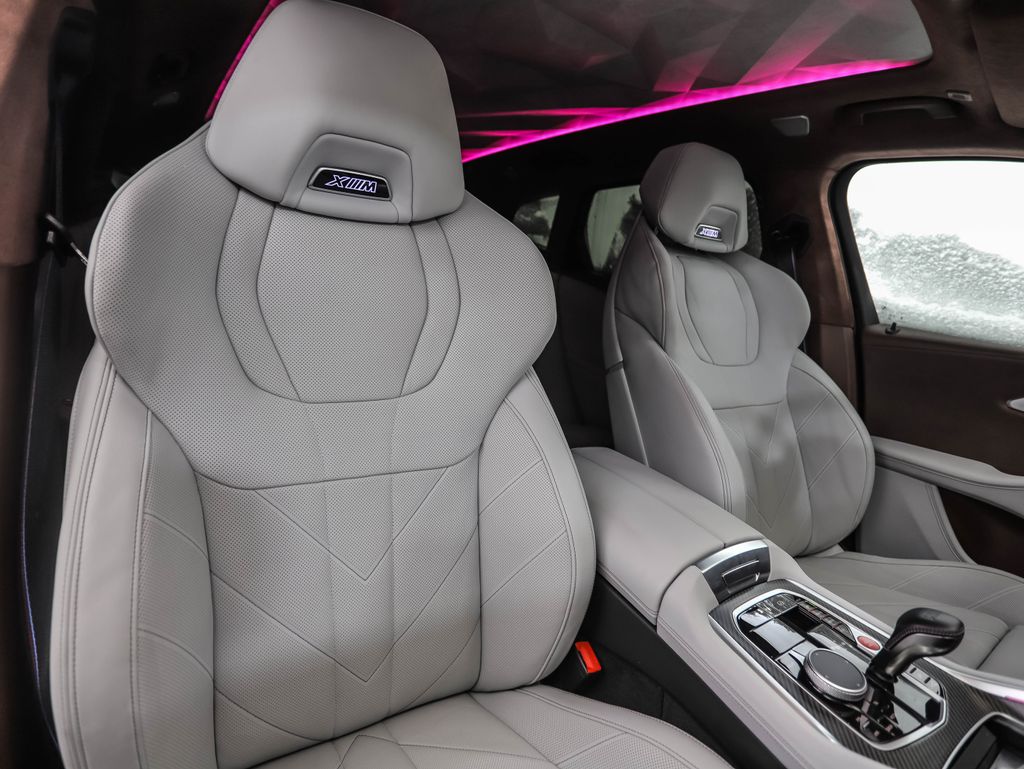 Thumbnail: 2025 BMW XM - 32