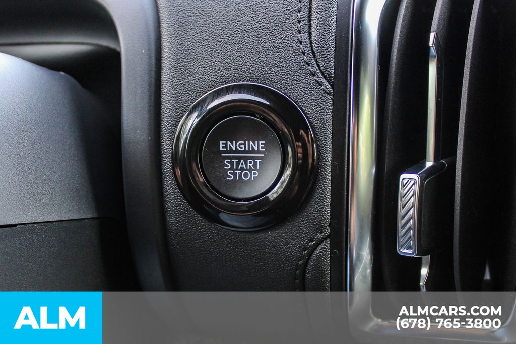 Used 2025 Black Ford Tremor image 31