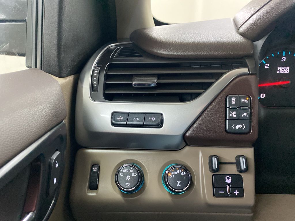 2020 Chevrolet Tahoe Premier photo