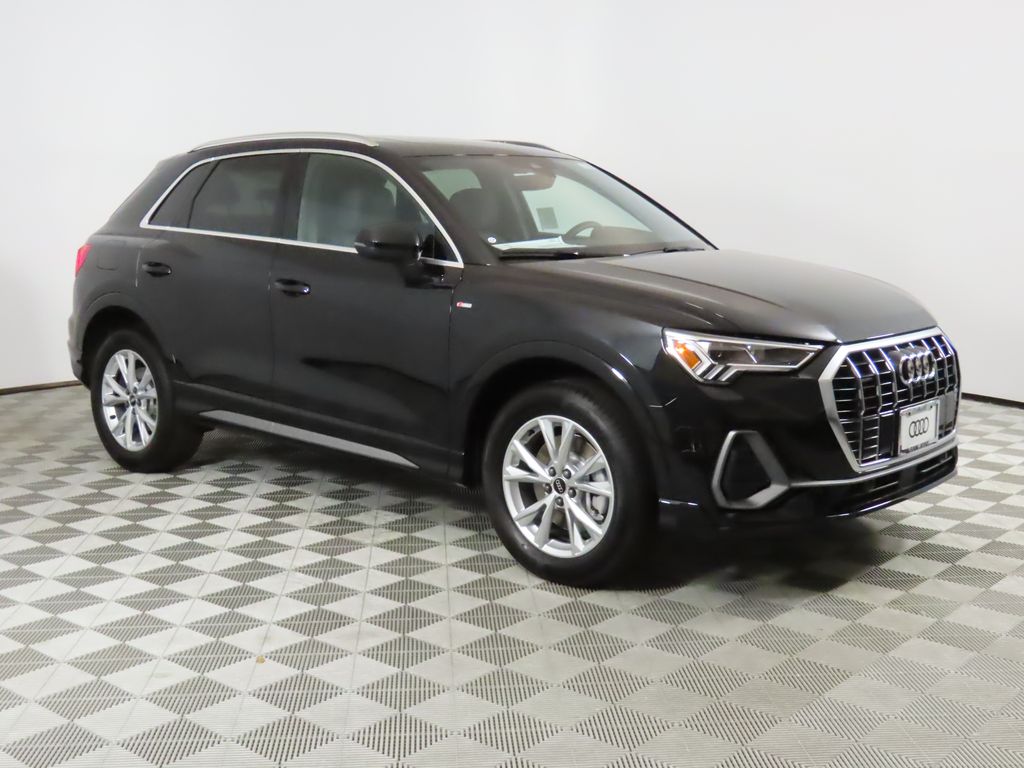 Thumbnail: 2025 Audi Q3 - 7