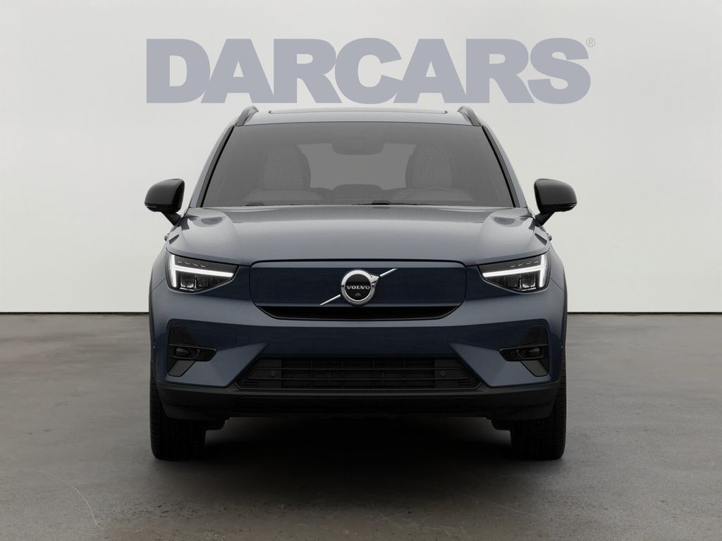 2026 Volvo EX40