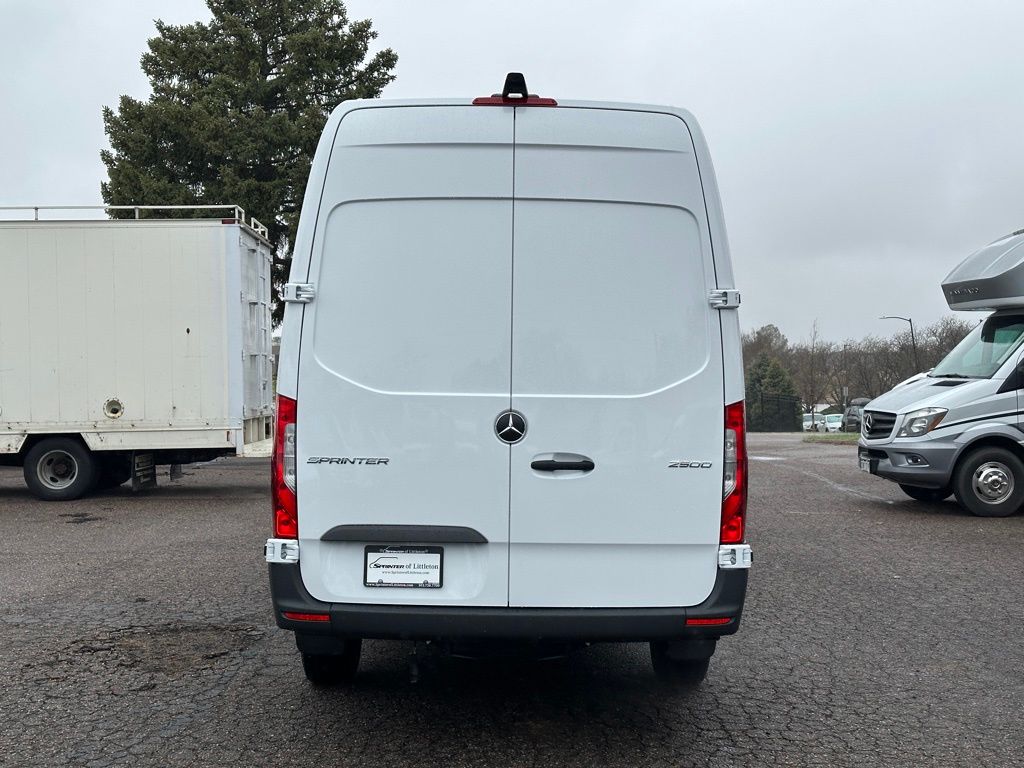 2024 Mercedes-Benz Sprinter 2500 Cargo 170 WB 4