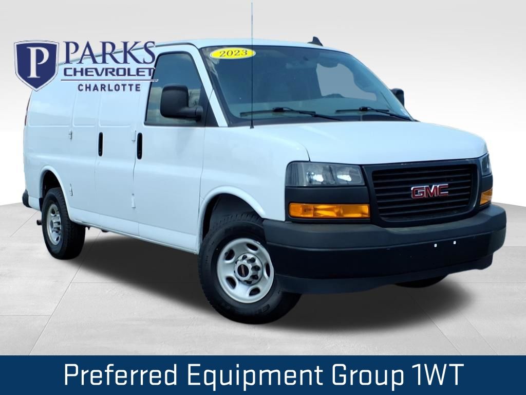 2023 GMC Savana Cargo 2500 RWD