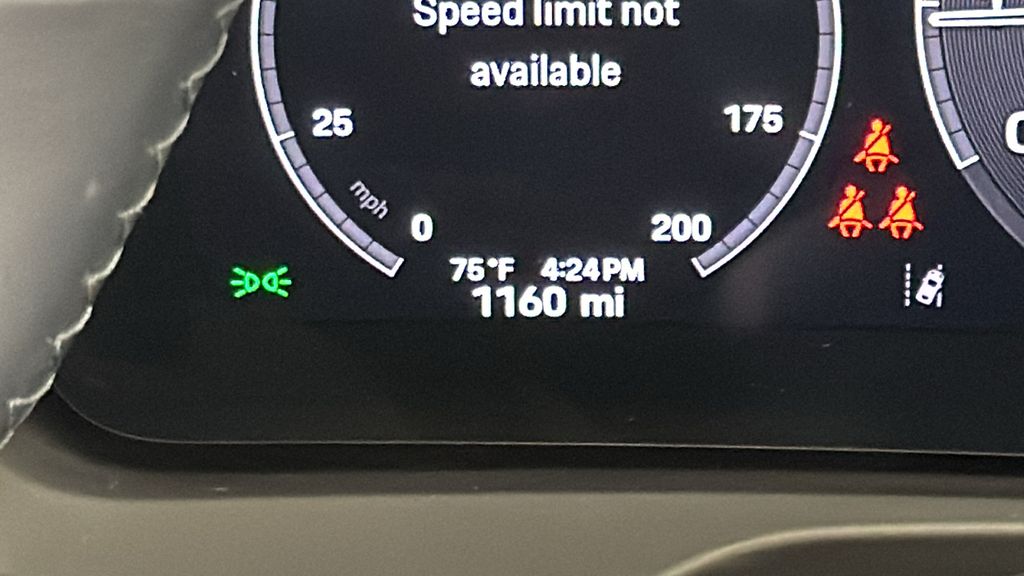 Thumbnail: 2024 Porsche Panamera - 17