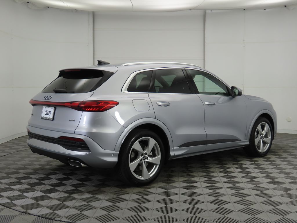 Thumbnail: 2025 Audi Q5 - 5