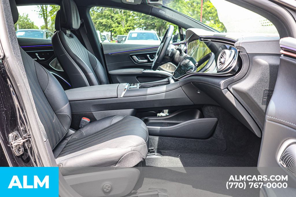 Used 2023 Black Mercedes-Benz 580 image 20