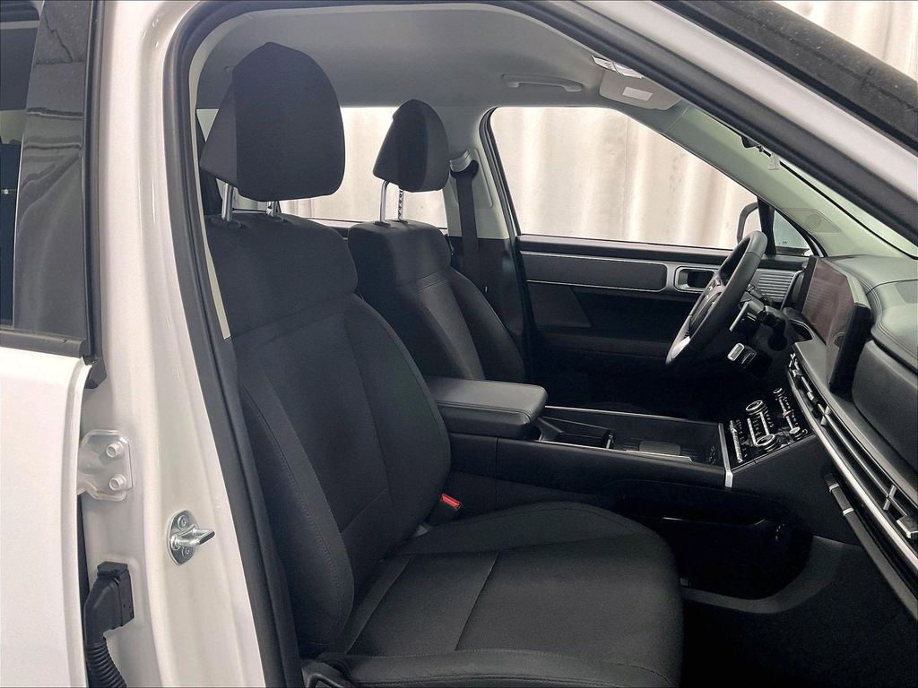 2026 Hyundai Santa Fe — photo 11