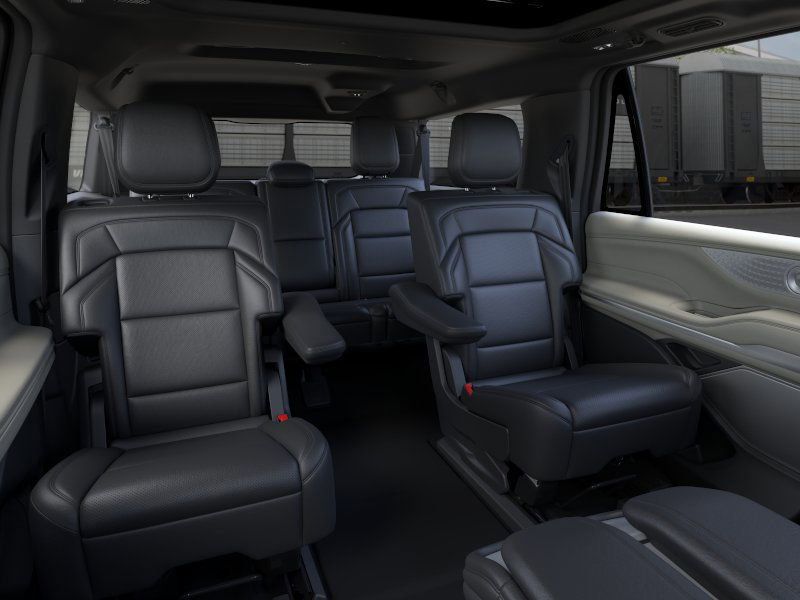 2025 Lincoln Navigator Reserve 11