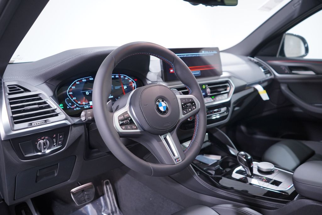 2025 BMW X4 M40i 6