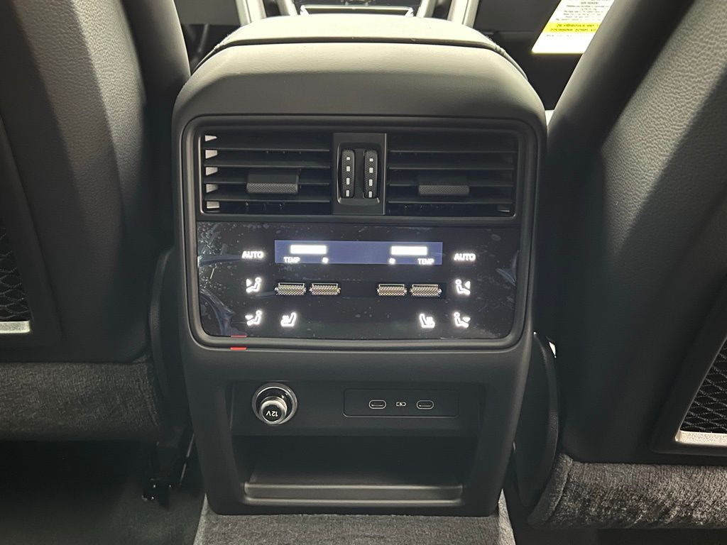 Thumbnail: 2026 Porsche Cayenne - 17