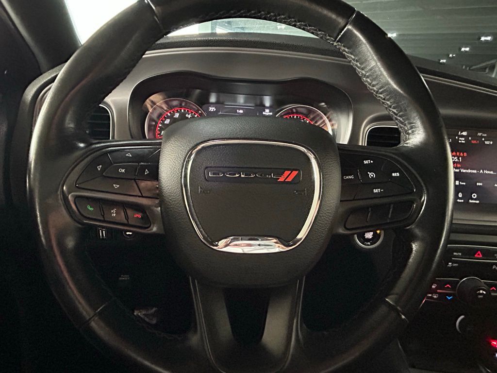 Used 2023 Destroyer Gray Clearcoat Dodge SXT image 18