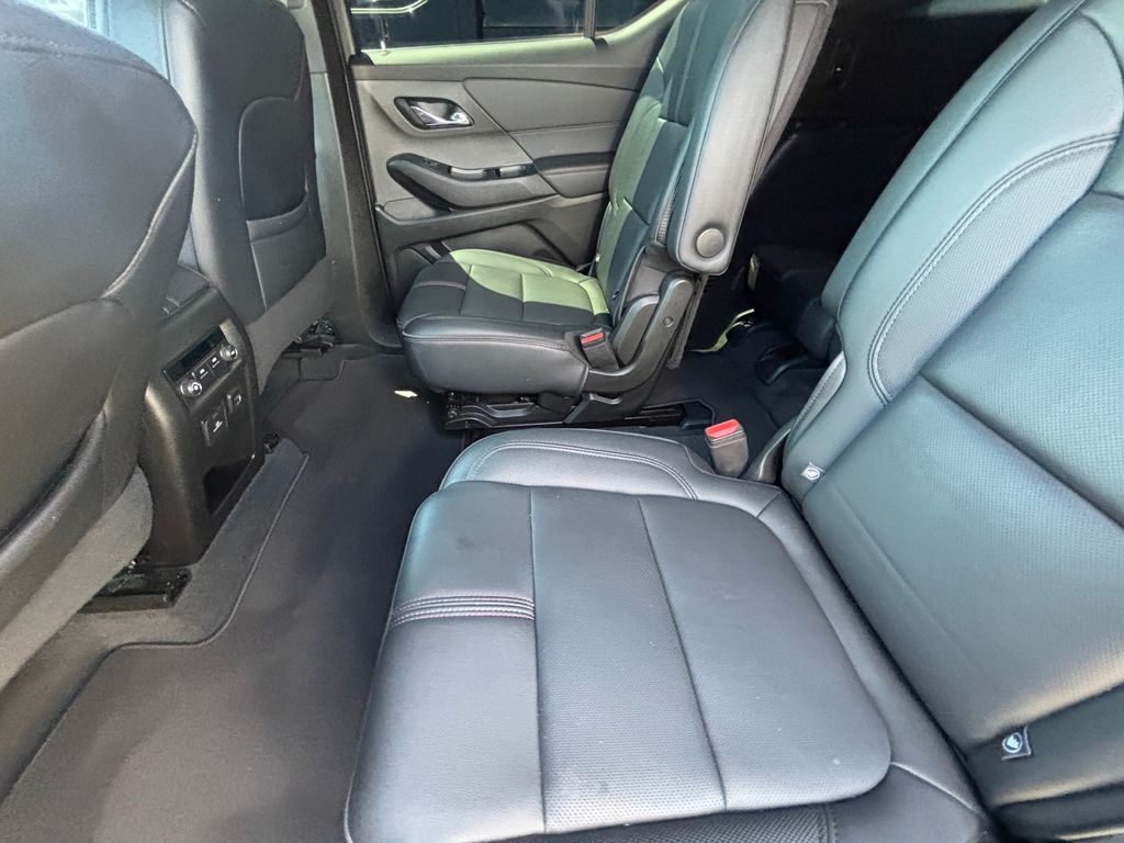 Used Car 2023 Chevrolet Traverse  Rs For Sale Under $35,000 In Austin, Texas