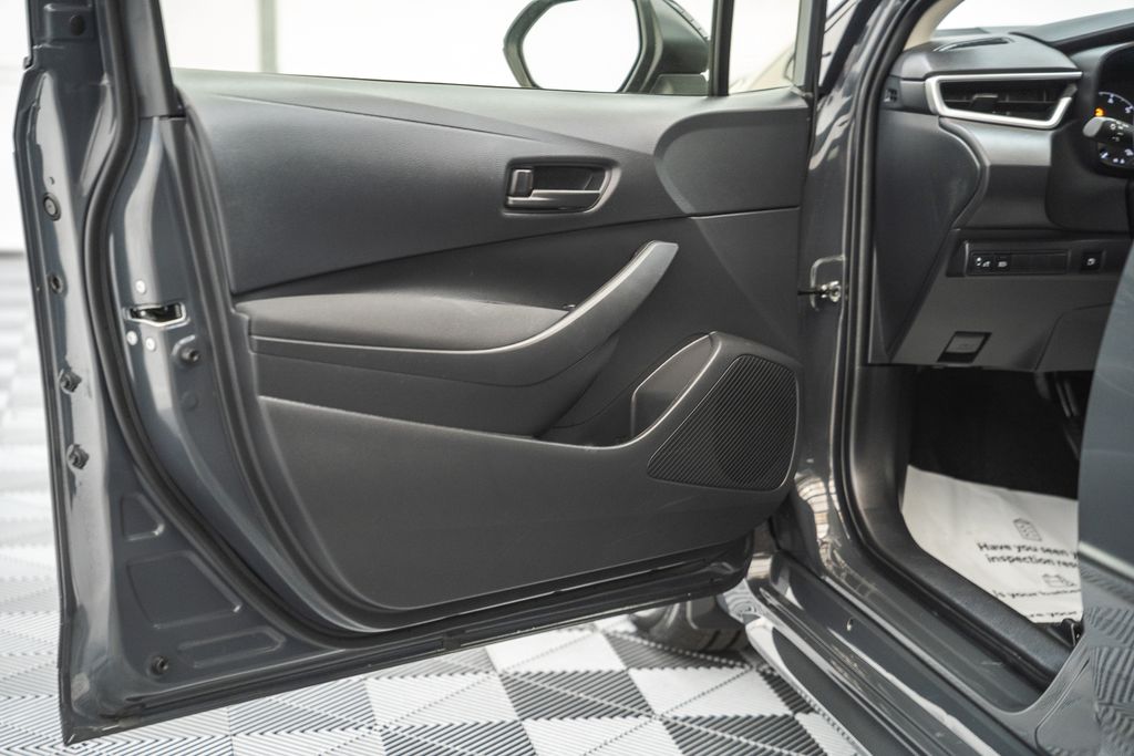 ToyotaCorolla Hybrid35