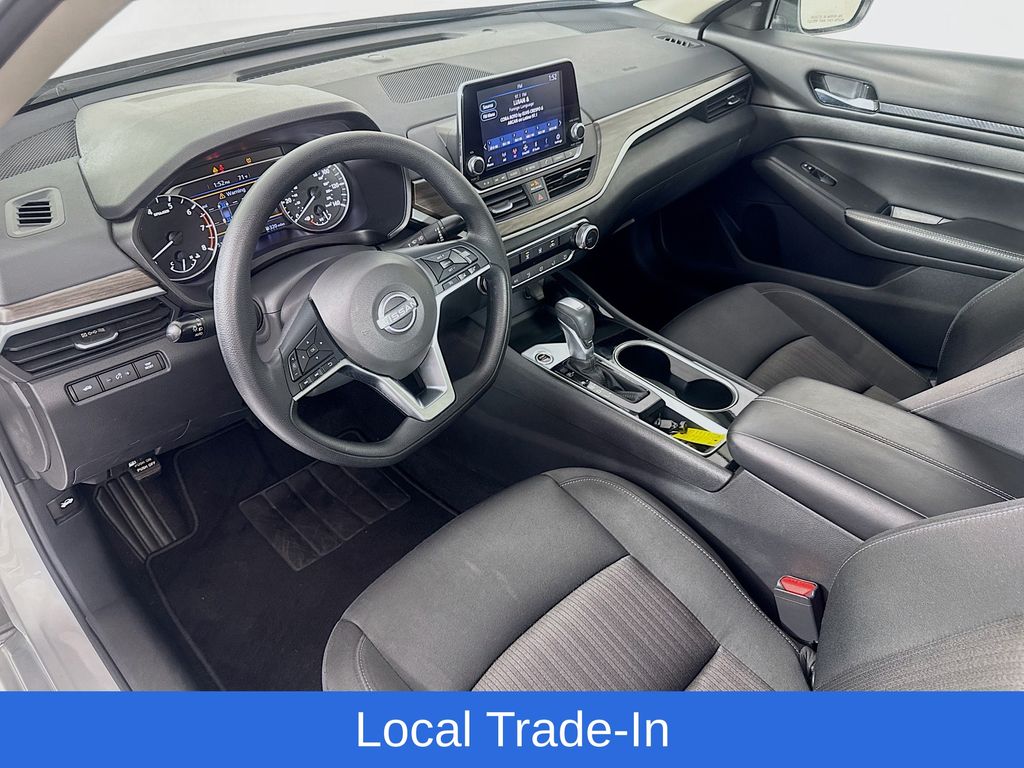 Used Car 2024 Nissan Altima  2.5 Sv For Sale Under $20,000 In Austin, Texas
