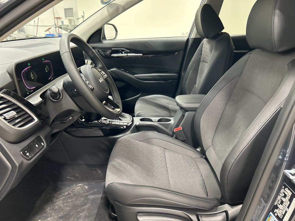 new 2026 Kia Seltos car, priced at $27,435