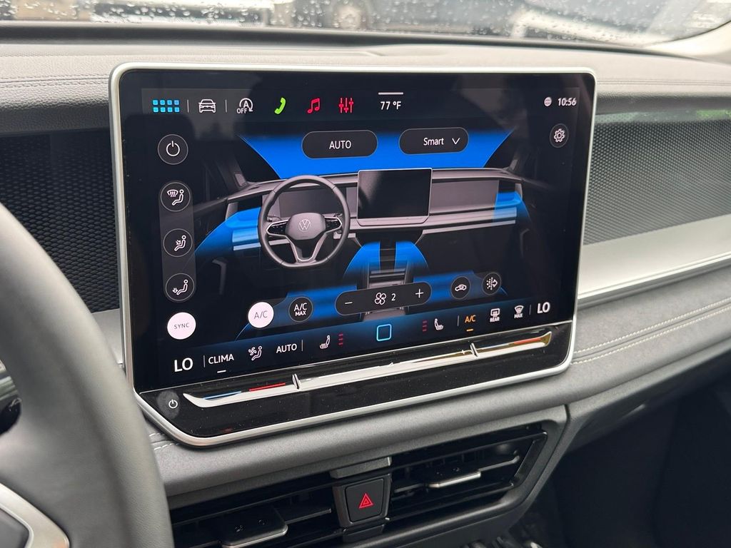 New 2026 Platinum Gray Metallic Volkswagen 2.0T SE image 21