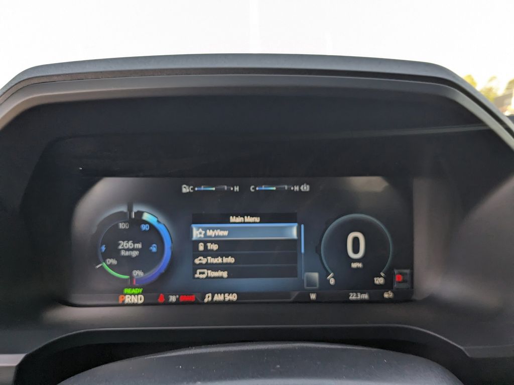 2025 Ford F-150 Lightning Lariat
