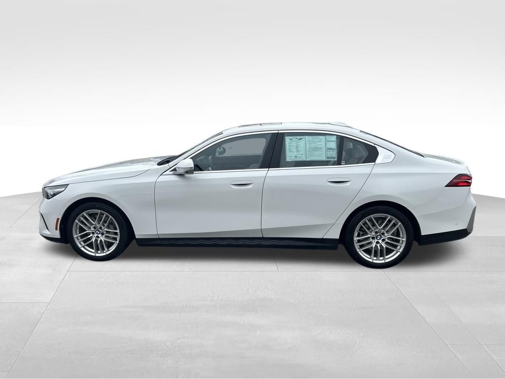 2024 BMW 5 Series 530i xDrive - 1