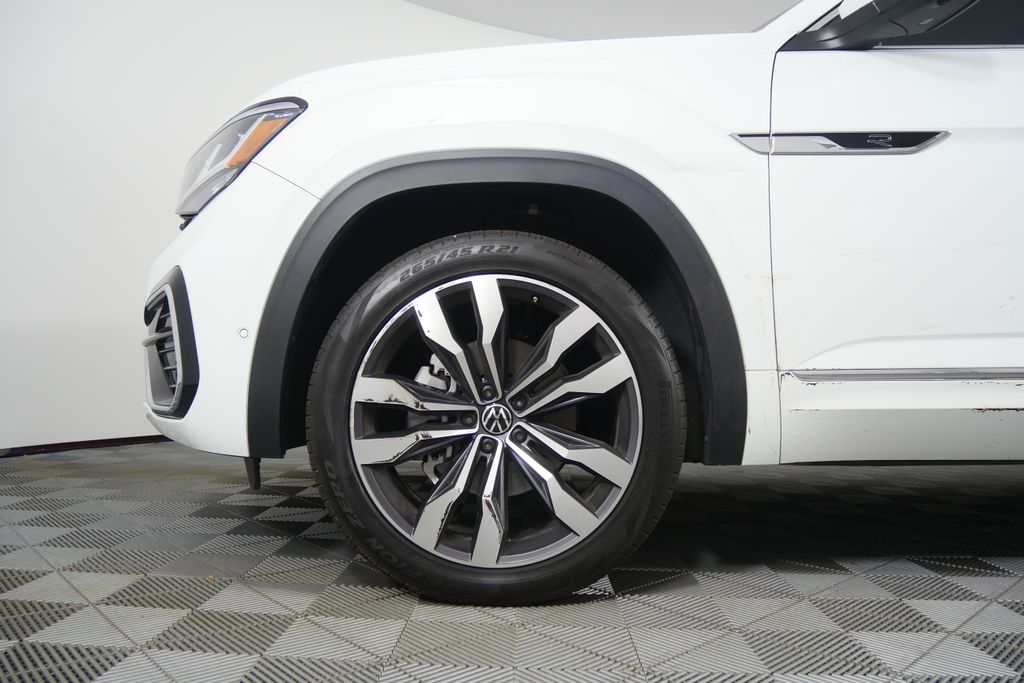 Thumbnail: 2021 Volkswagen Atlas - 8