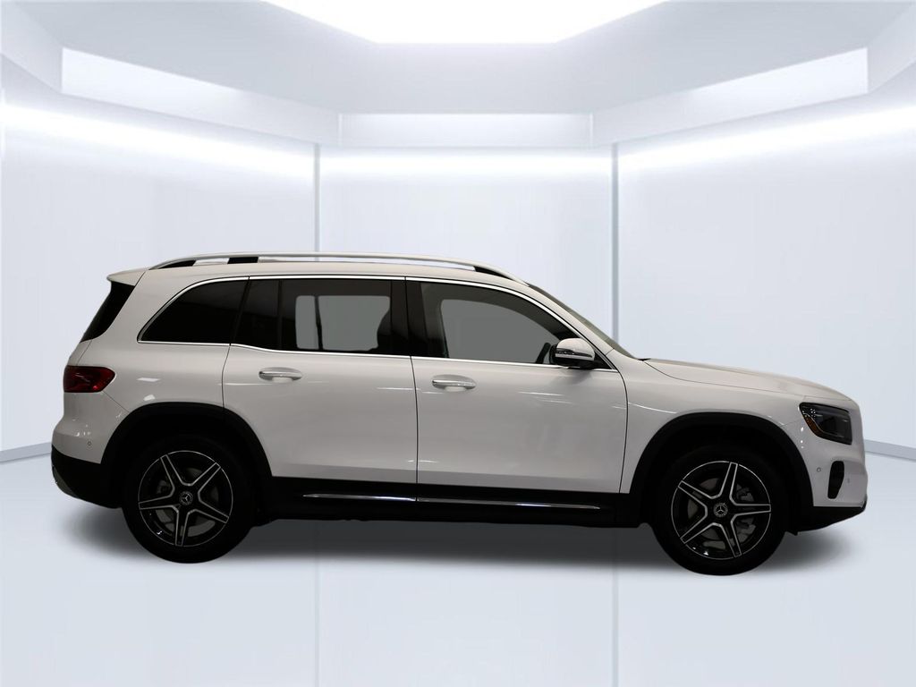 Thumbnail: 2026 Mercedes-Benz GLB - 6