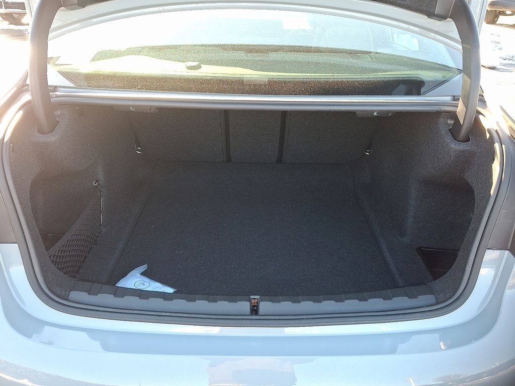 Thumbnail: 2023 BMW 3 Series - 30