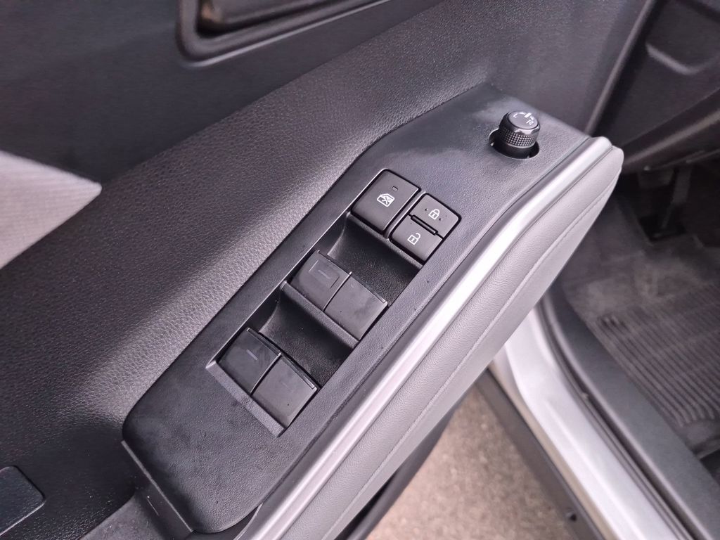 Used Car 2023 Toyota Highlander  L For Sale Under $40,000 In Austin, Texas