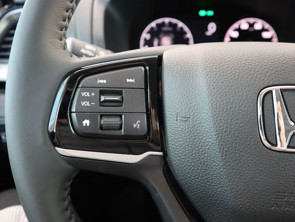 Thumbnail: 2026 Honda Odyssey - 11