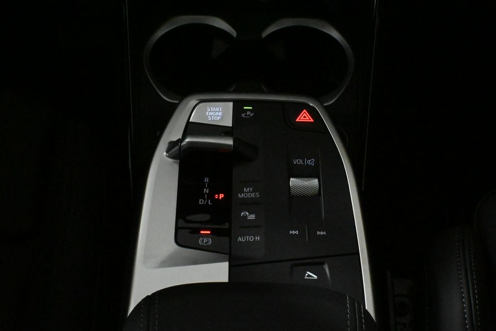 Thumbnail: 2025 BMW X1 - 25