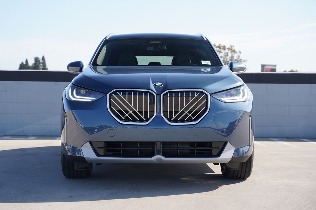 Thumbnail: 2026 BMW X3 - 2