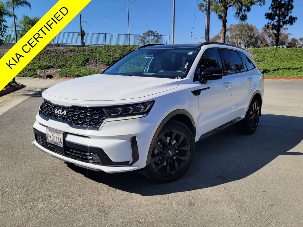 Glacial White Pearl 2023 Kia Sorento SX FWD SUV / Crossover Front-Wheel Drive 8-Speed Dual Clutch