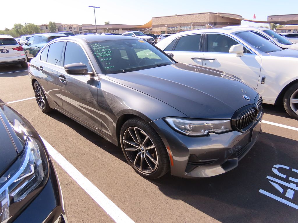 Thumbnail: 2021 BMW 3 Series - 2