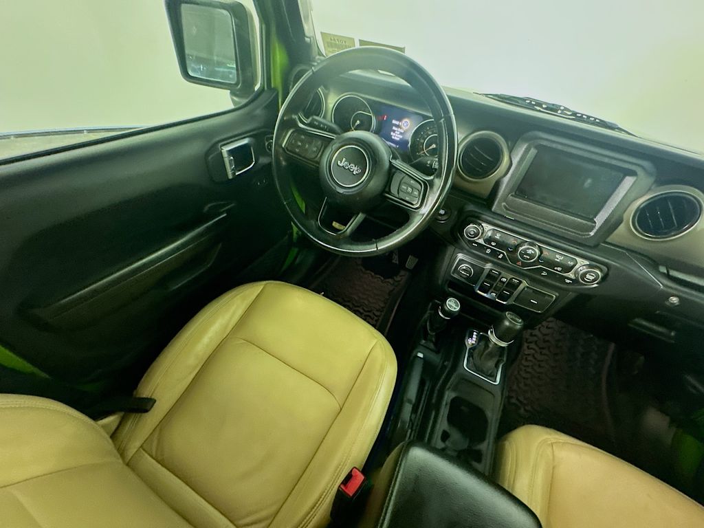 Used 2019 Green Jeep Unlimited Sport S image 9