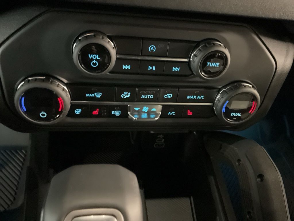 New 2026 White Ford Outer Banks image 15