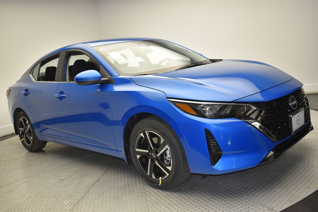 Thumbnail: 2025 Nissan Sentra - 3