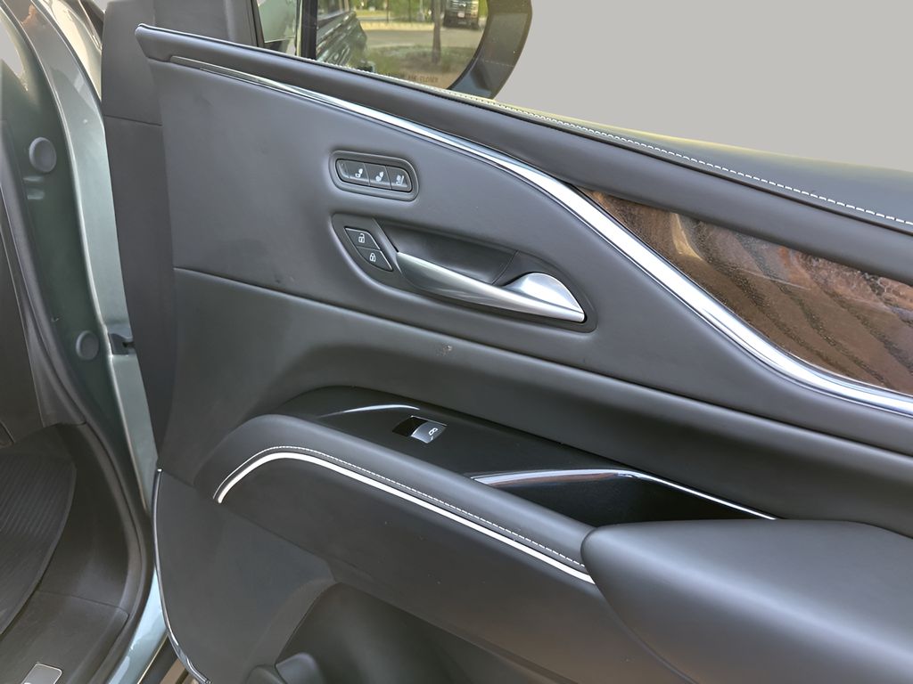 Used Car 2024 Cadillac Escalade  Sport Platinum For Sale Under $100,000 In Austin, Texas