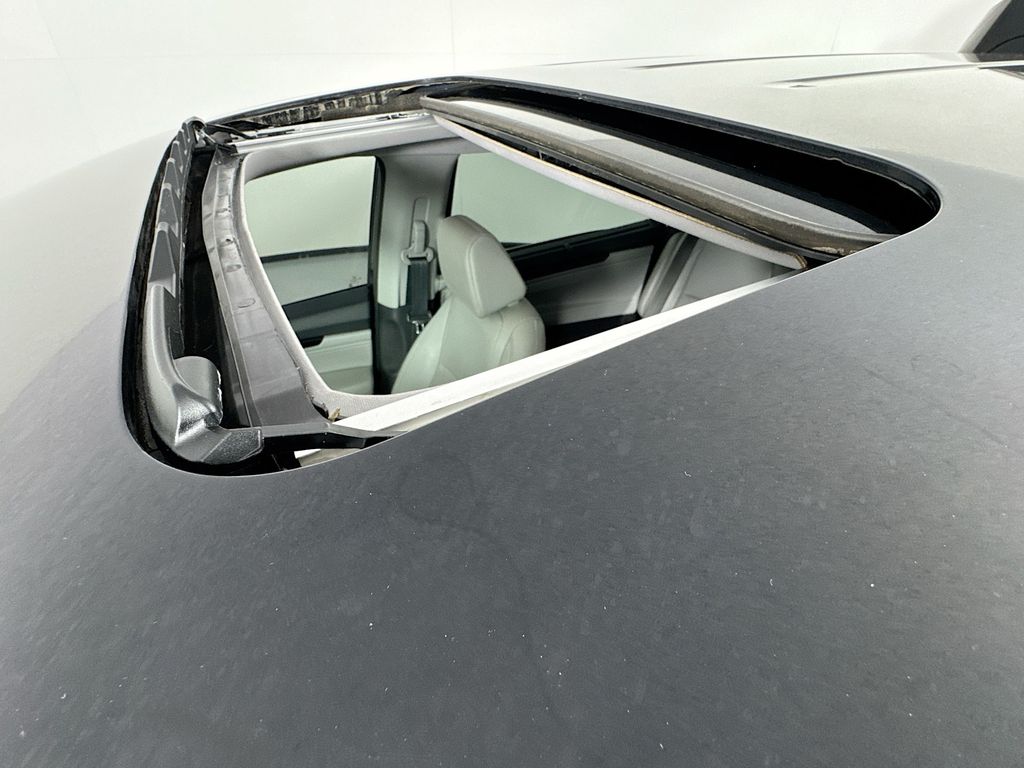 Used Car 2020 Honda Odyssey  Elite For Sale Under $20,000 In Austin, Texas